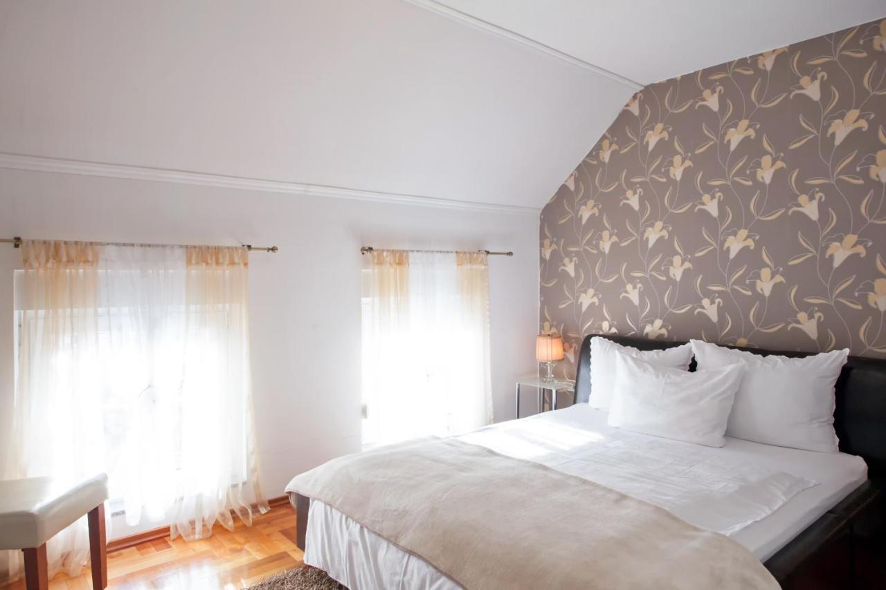 Bed and Breakfast Vila Rosa Вуковар Экстерьер фото
